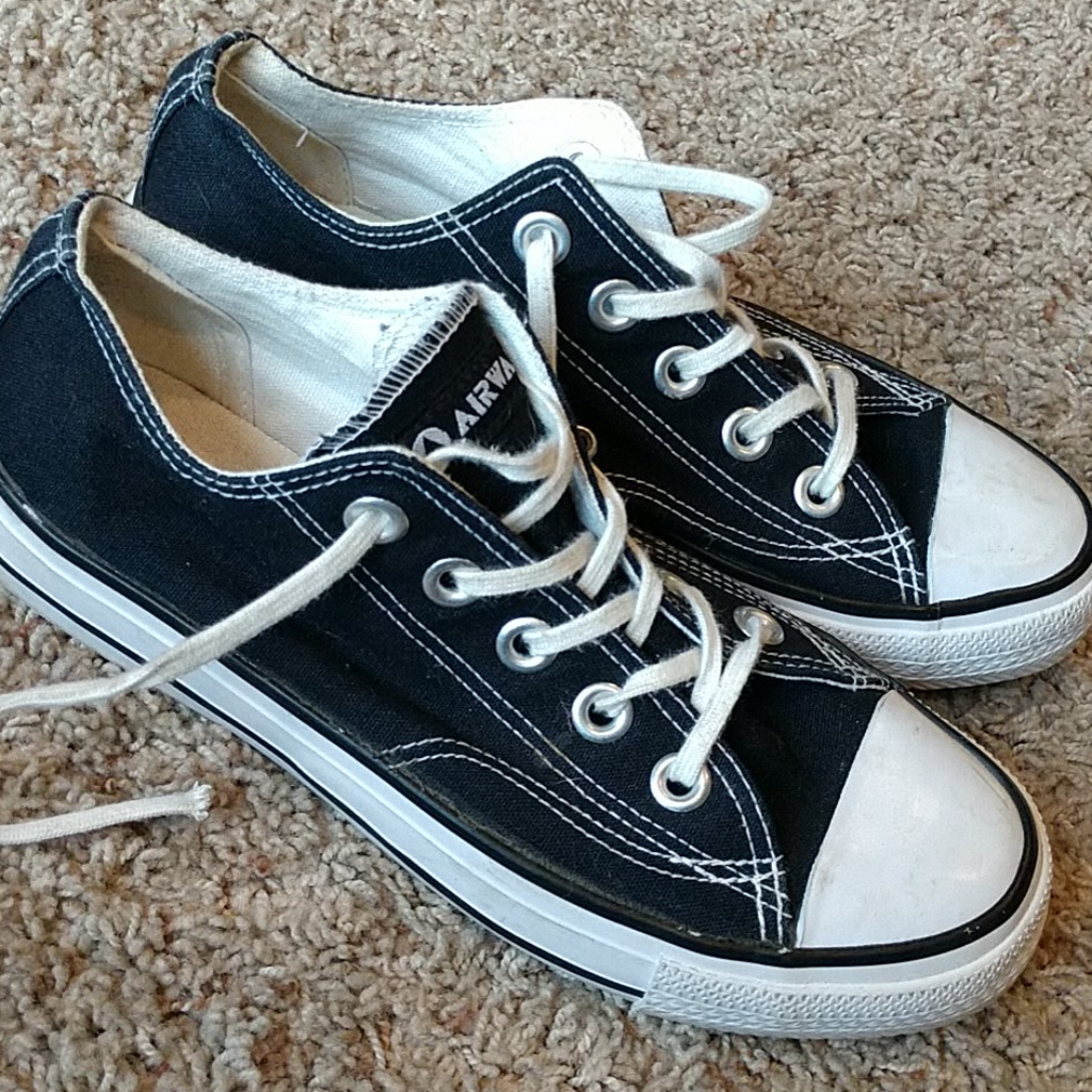 Airwalk Chucks